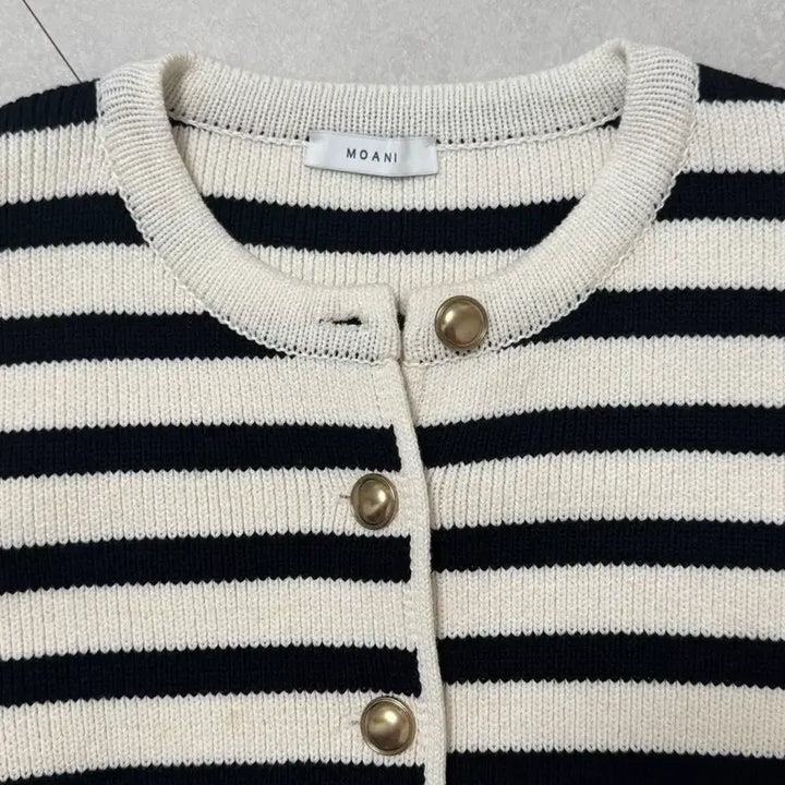 [BUNJANG] Moani French Stripe Knit Cardigan / 모아니 프렌치 스트라이프 니트가디건