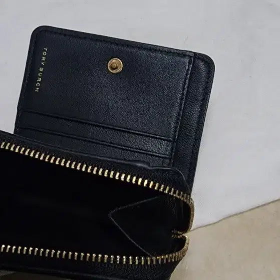 [BUNJANG] Tory Burch Kira Chevron Bifold Wallet / Miu Miu Matelassé Long Wallet / 토리버치 키라 쉐브론 반지갑/미우미우 마틀라세 장지갑