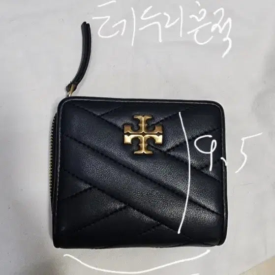 [BUNJANG] Tory Burch Kira Chevron Bifold Wallet / Miu Miu Matelassé Long Wallet / 토리버치 키라 쉐브론 반지갑/미우미우 마틀라세 장지갑