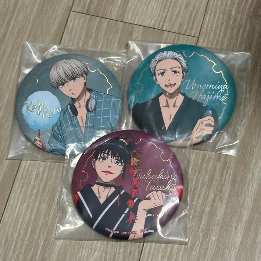 [BUNJANG] Winbre Kuji Badge Bundle Set / 일괄) 윈브레 쿠지 캔뱃지 츠바키, 우메미야, 카지