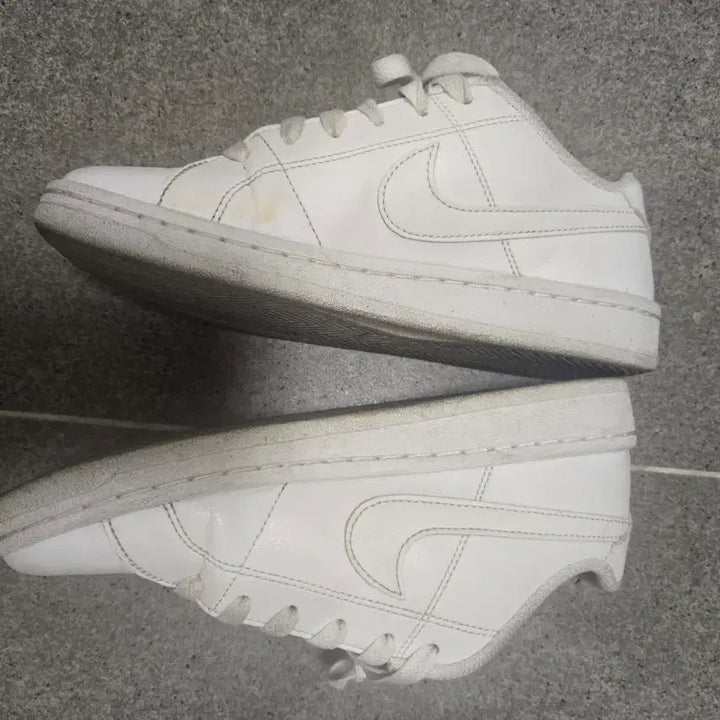 [BUNJANG] Nike Court Royale 2 Next Nature DH3159-100 Sneakers / 나이키 코트 로얄 2 넥스트 네이처 DH3159-100 스니커즈 220m