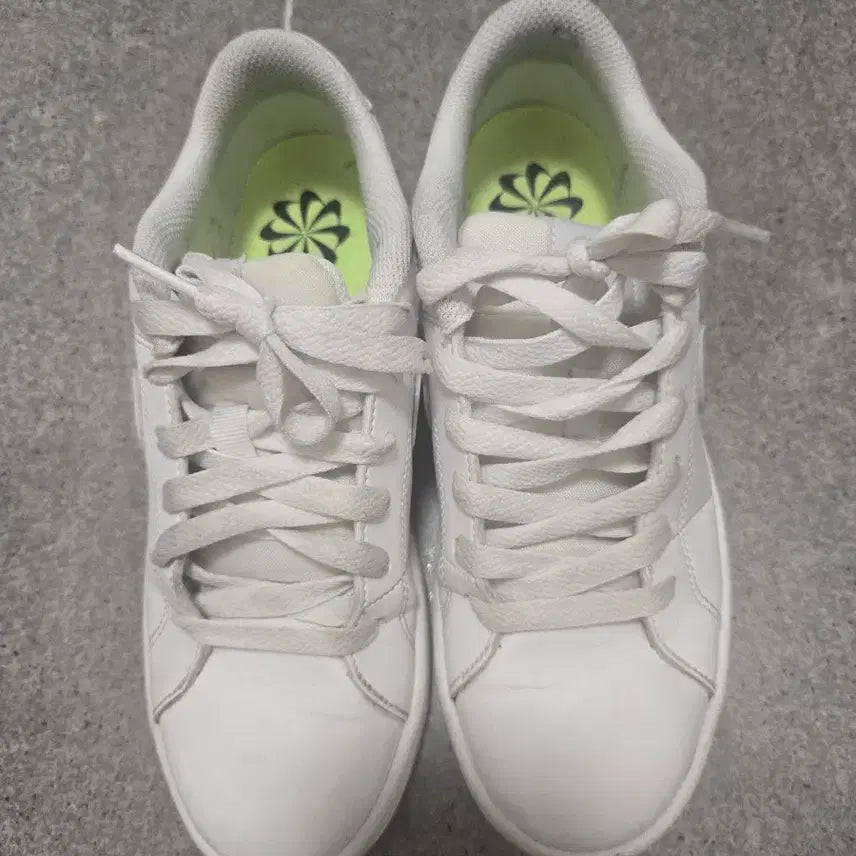 [BUNJANG] Nike Court Royale 2 Next Nature DH3159-100 Sneakers / 나이키 코트 로얄 2 넥스트 네이처 DH3159-100 스니커즈 220m