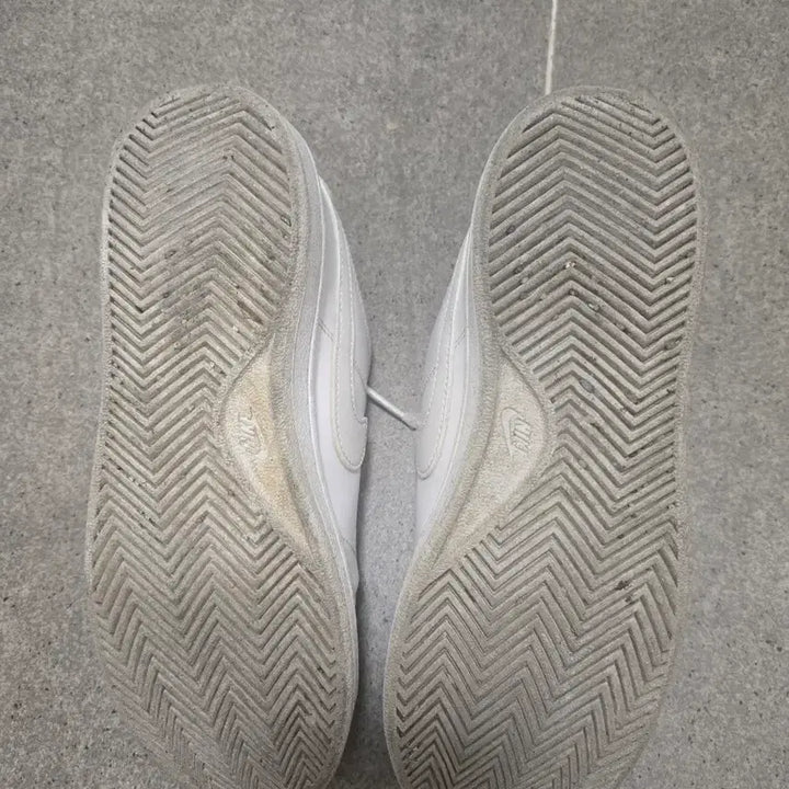 [BUNJANG] Nike Court Royale 2 Next Nature DH3159-100 Sneakers / 나이키 코트 로얄 2 넥스트 네이처 DH3159-100 스니커즈 220m