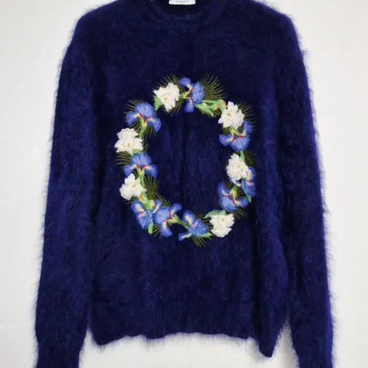 [BUNJANG] Givenchy Angora Flower Sweater - S / (정품) 지방시 앙고라 플라워 스웨터 S