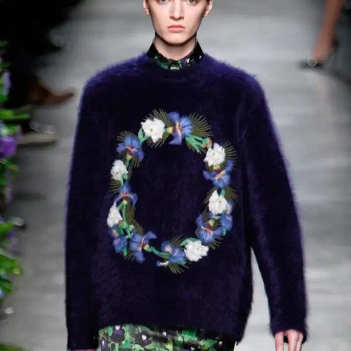 [BUNJANG] Givenchy Angora Flower Sweater - S / (정품) 지방시 앙고라 플라워 스웨터 S