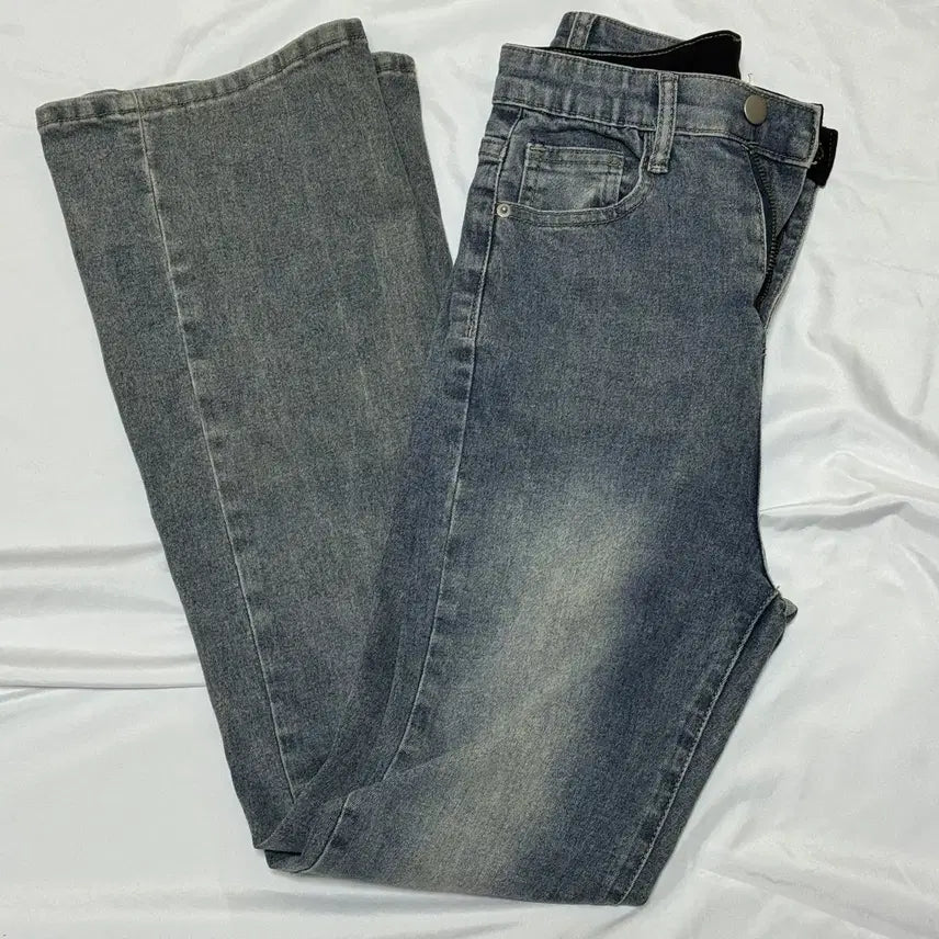[BUNJANG] Vintage Washed Bootcut Denim Jeans / 빈티지 워싱 부츠컷 데님 청바지