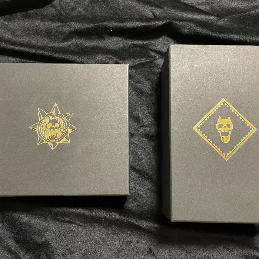 [SOLD OUT] [주말할인]죠죠 프리미엄 반다이 한정 키라 요시카게 넥타이&amp;가죽지갑