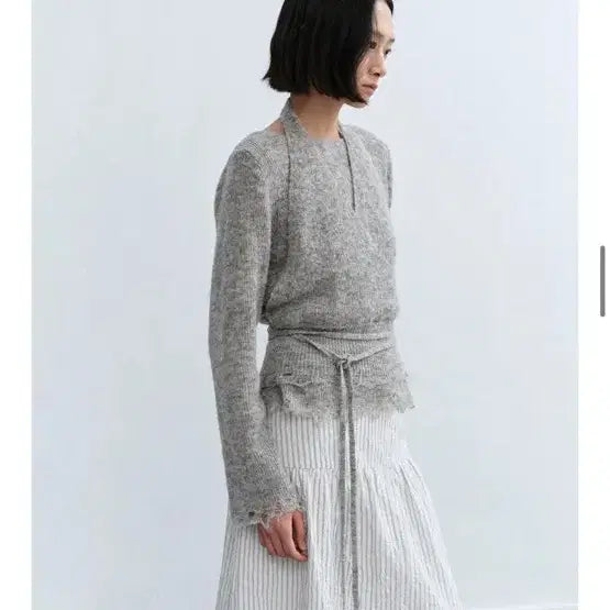 [BUNJANG] Lowtide Halter Cardigan Set / Lowtide 로우타이드 홀터 가디건 셋업(환승연애 지연 착용)
