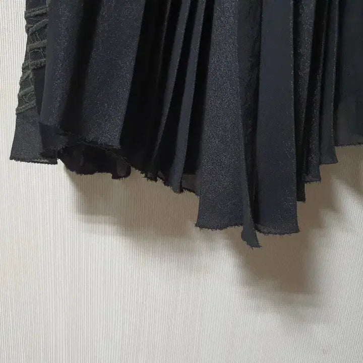[SOLD OUT] 랑방컬렉션 레이스 블록 플리츠 스커트 55사이즈 정품