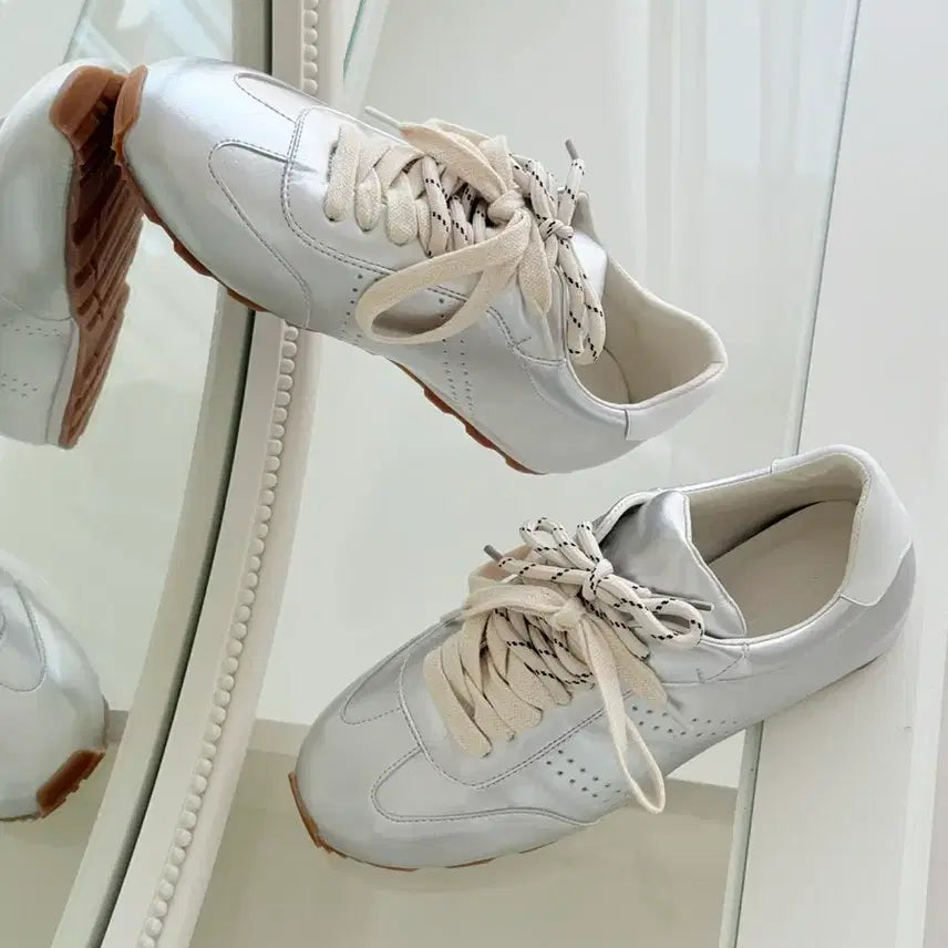 [BUNJANG] Combination Silver Latex Sneakers 5073 / (30,35,40,45,50)콤비끈 실버 라텍스 운동화 5073