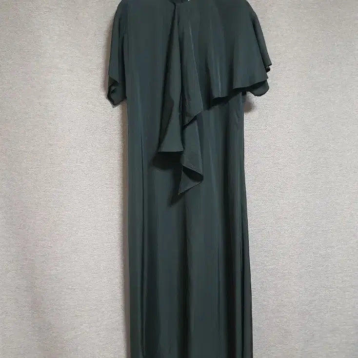 [BUNJANG] DELLALANA Cape Dress S Size / 델라라나 DELLALANA 케이프 원피스 s 사이즈 정품