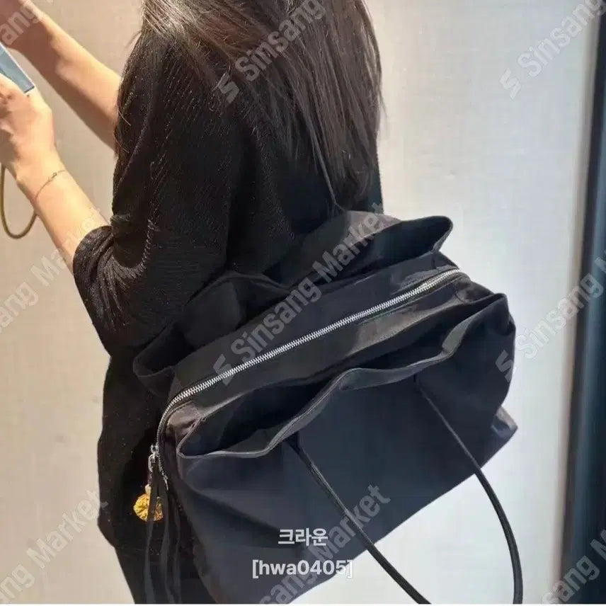 [BUNJANG] Shoulder Tote Bag (New) / 숄더 토트백 폴리 가방(새상품)