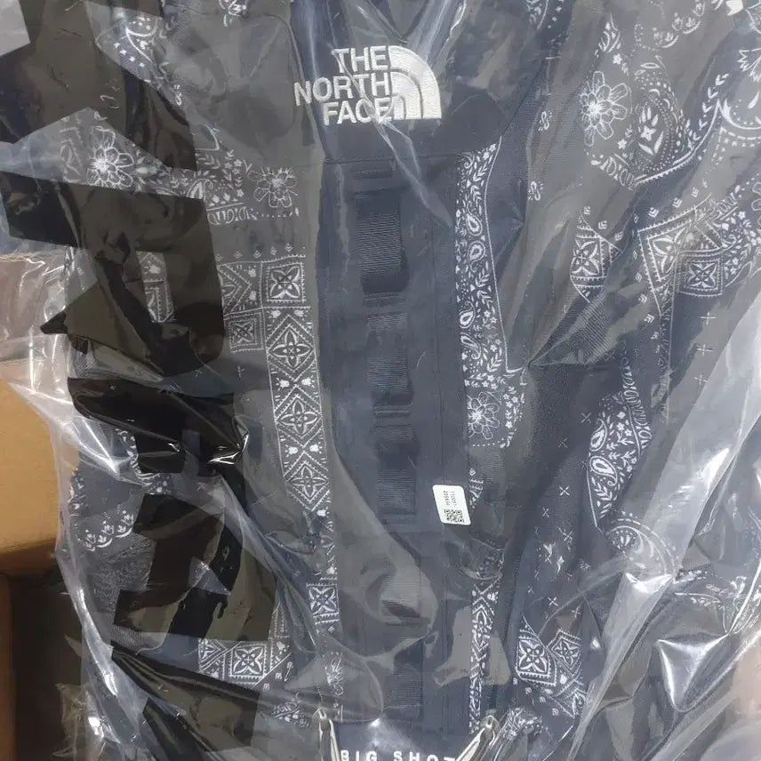 [BUNJANG] The North Face Big Shot Paisley Bandana / 노스페이스 빅샷 페이즐리 반다나