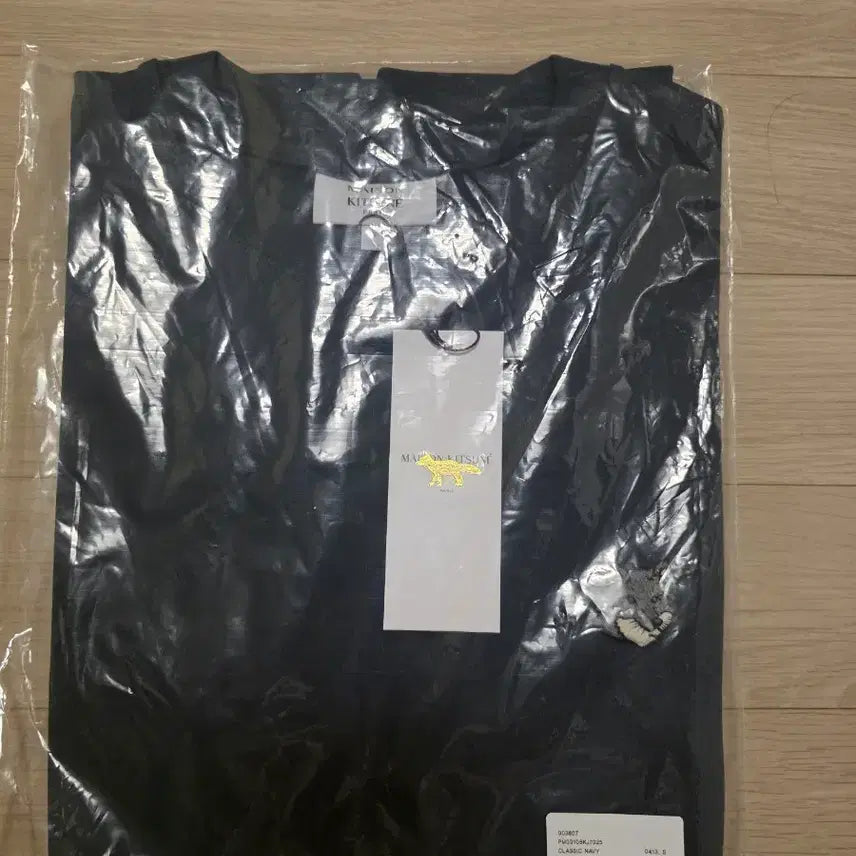 [BUNJANG] Maison Kitsune Navy White Fox Patch T-shirt / 메종키츠네 네이비 화이트 폭스 반팔티 xl 새상품(정품)
