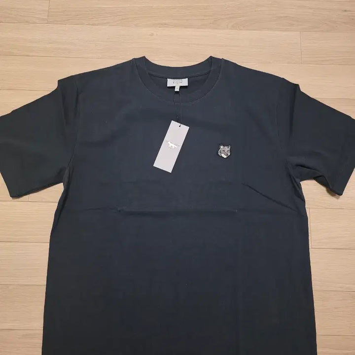 [BUNJANG] Maison Kitsune Navy White Fox Patch T-shirt / 메종키츠네 네이비 화이트 폭스 반팔티 xl 새상품(정품)