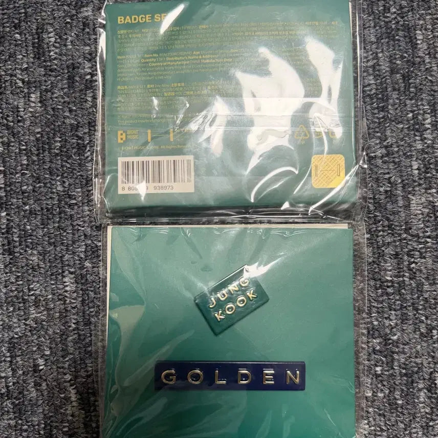 [BUNJANG] BTS Jungkook Golden Badge / 방탄소년단 정국 Golden 뱃지 (개당)