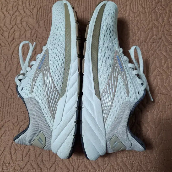 [BUNJANG] Brooks Ansem 6 Women&
