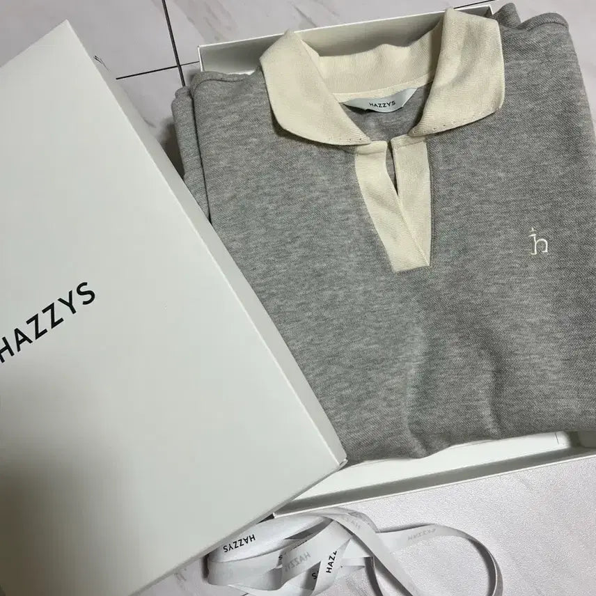 [BUNJANG] Hazzys Gray Collar T-Shirt / 헤지스 그레이 카라 티셔츠 새상품