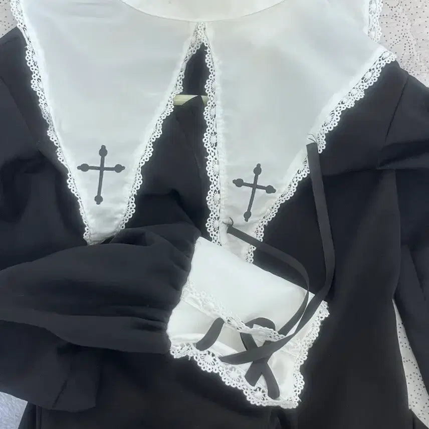 [SOLD OUT] 지뢰계 양산형 원피스