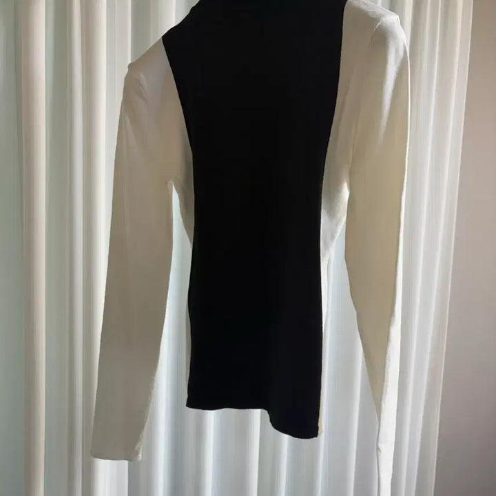 [BUNJANG] Blossom H Company Color Block Knit Sweater / 블러썸에이치컴퍼니 디 컬러블럭 니트