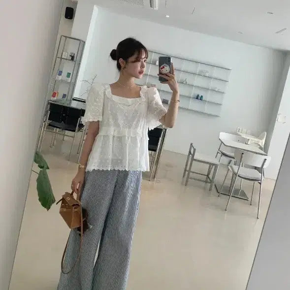 [BUNJANG] Bycini Cake Punching Blouse Ivory / 바이씨니 케이크펀칭블라우스