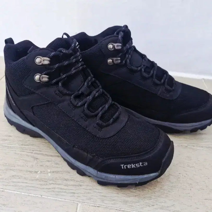 [SOLD OUT] 250mm)트렉스타 등산화 트레킹화