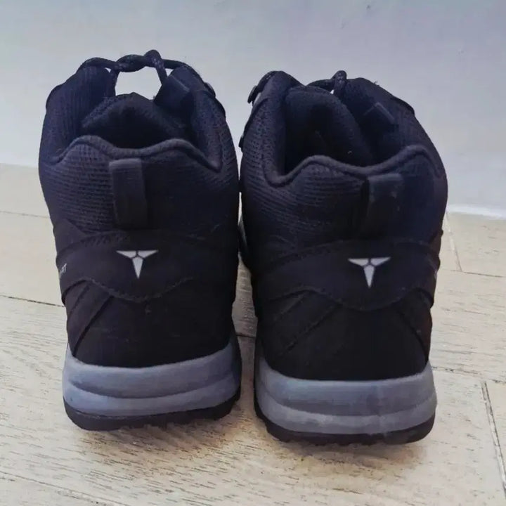 [SOLD OUT] 250mm)트렉스타 등산화 트레킹화