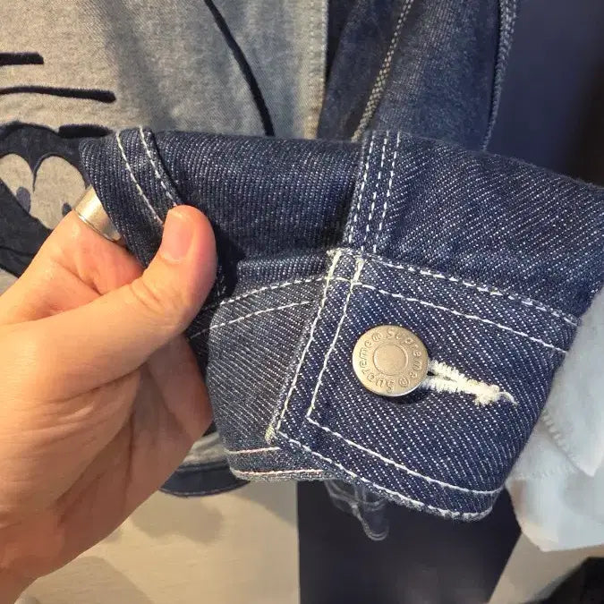 [BUNJANG] Supreme Smurfs Denim Trucker Jacket / 슈프림 스머프 데님 트러커 자켓