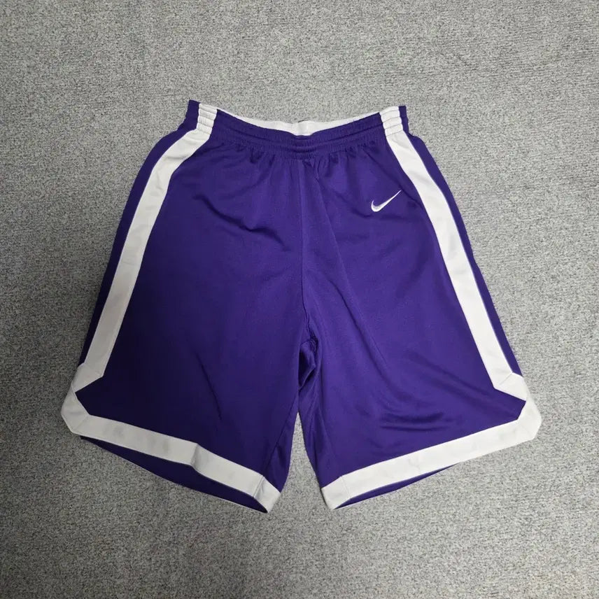 [BUNJANG] Nike Dri-FIT Purple Half Pants (Size 30-33) / Nike 드라이핏 하프 팬츠 30-33