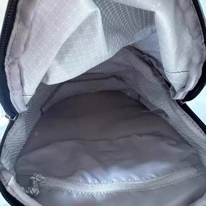 [BUNJANG] Generic 15L Small Backpack / 15L 소형 백팩