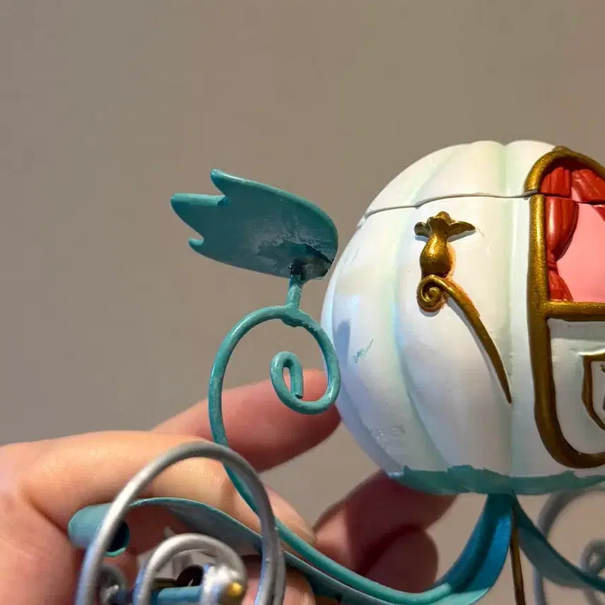 [BUNJANG] Disney Cinderella Pumpkin Carriage Ornament Storage Box / 디즈니 신데렐라 호박마차 데스크 장식품 보관함 오너먼트