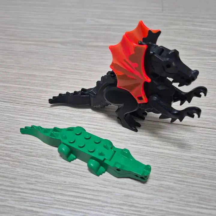 [BUNJANG] Lego Old Lego Black Dragon and Green Crocodile Set / 레고 올드레고 흑룡 검정용 초록악어 녹색악어