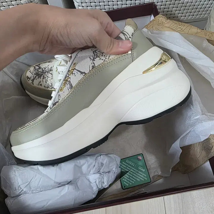 [BUNJANG] Tarin Rose Functionality Height-Increasing Sneakers (225mm) / (새제품)타린로즈 기능성 키높이슈즈 스니커즈(225mm)