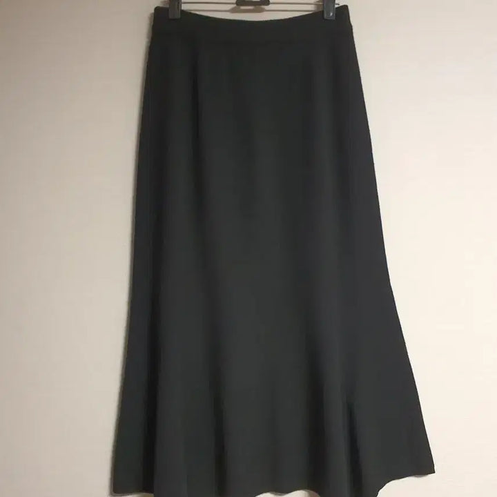 [BUNJANG] DELLALANA Knit Flare Skirt / 델라라나 DELLALANA 립 니트 플레어 스커트 프리사이즈 정품