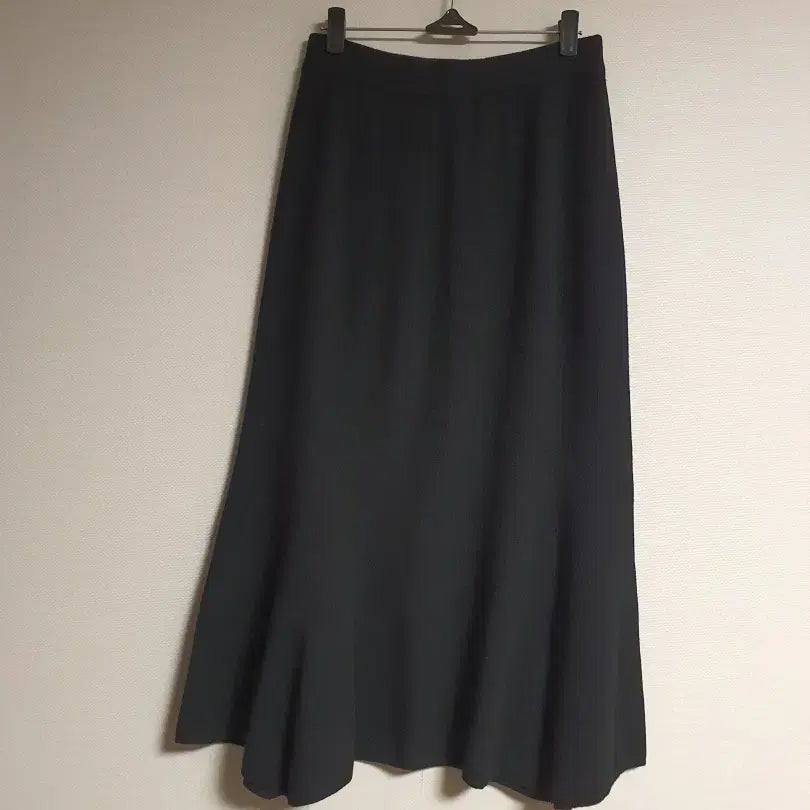 [BUNJANG] DELLALANA Knit Flare Skirt / 델라라나 DELLALANA 립 니트 플레어 스커트 프리사이즈 정품