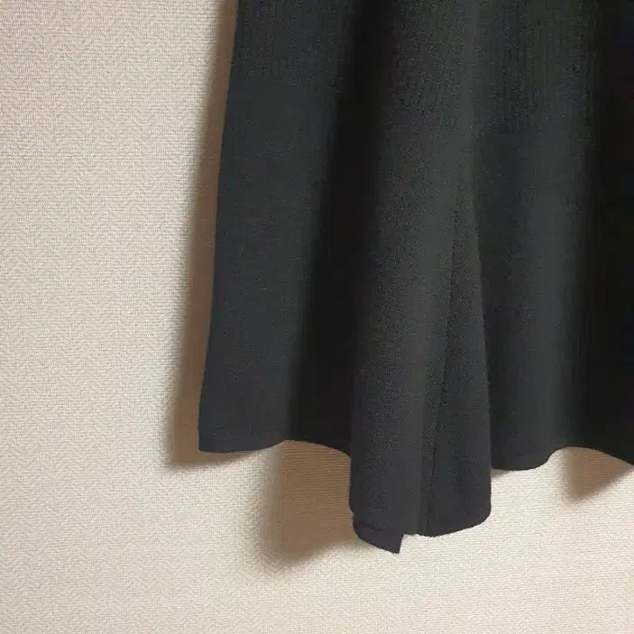 [BUNJANG] DELLALANA Knit Flare Skirt / 델라라나 DELLALANA 립 니트 플레어 스커트 프리사이즈 정품