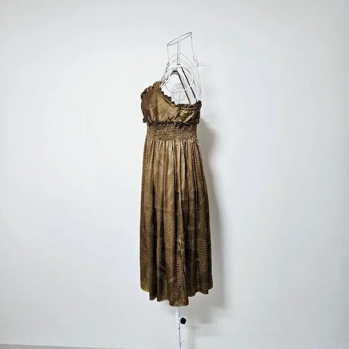[SOLD OUT] BCBG MAXAZRIA 미디 원피스 미사용품