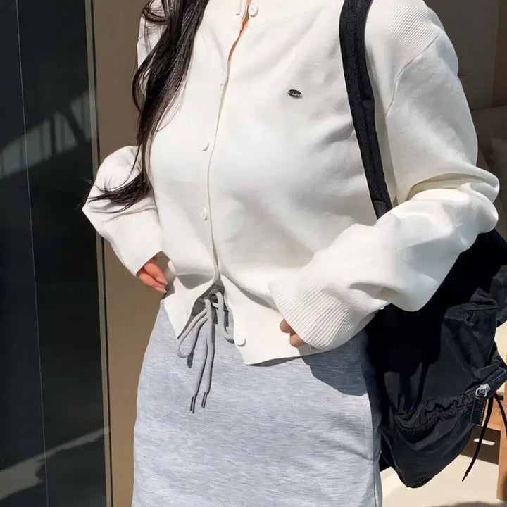 [SOLD OUT] 펜던트 아이보리 가디건
