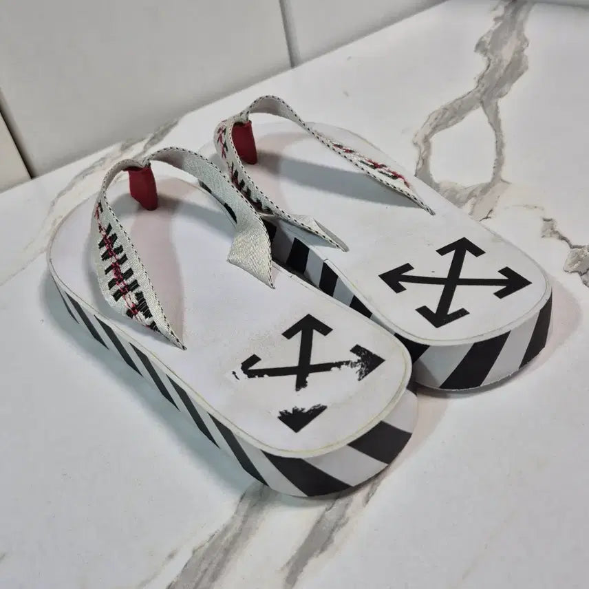 [BUNJANG] Off-White Flip Flop Sandals (Size 38) / (정품) 오프화이트 플립플랍 쪼리 슬리퍼 38