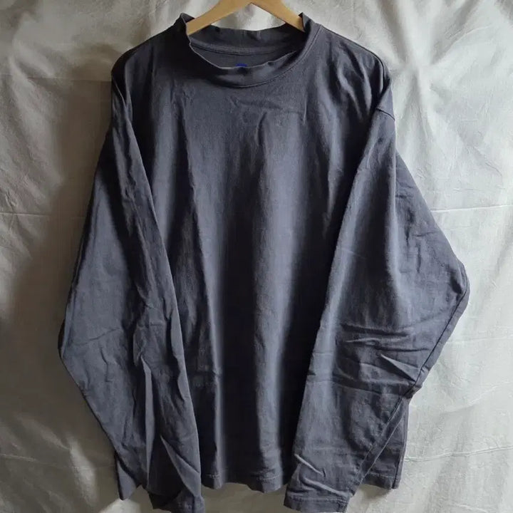 [BUNJANG] Yeezy Gap Long Sleeve Dark Gray Shirt / 이지 갭 긴팔 롱슬리브 다크그레이 L