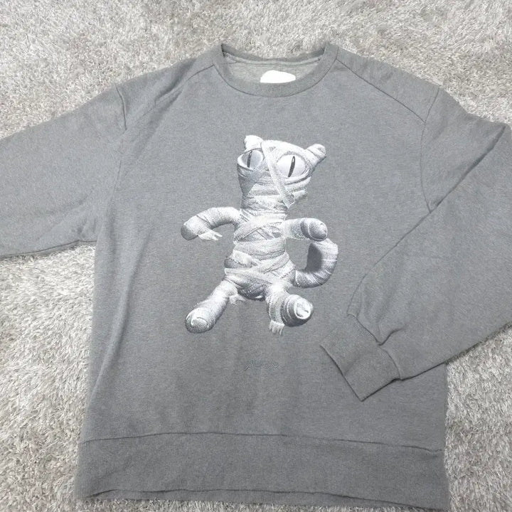 [BUNJANG] Juun.J Mummy Adil Cat Sweatshirt T-Shirt / 준지 미이라 아딜 고양이 맨투맨 티셔츠