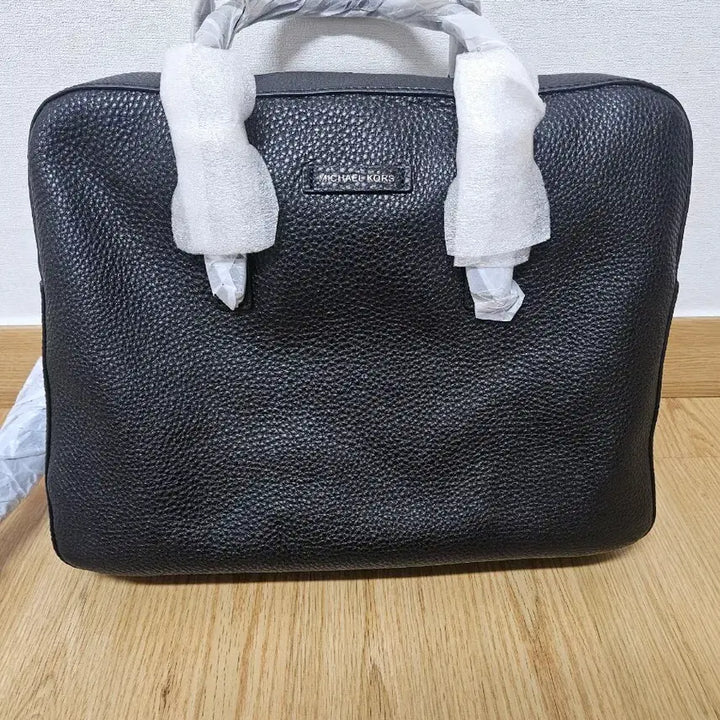 [BUNJANG] Michael Kors Leather Briefcase / 마이클 코어스 레더 가죽 서류가방 새상품 무료배송