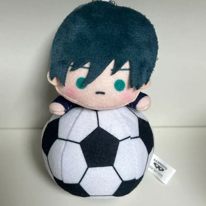 [BUNJANG] Blue Lock Isagi Yoichi Soccer Ball Mascot Plush Keychain / 블루록 이토시 린 마스코트 축구공 인형