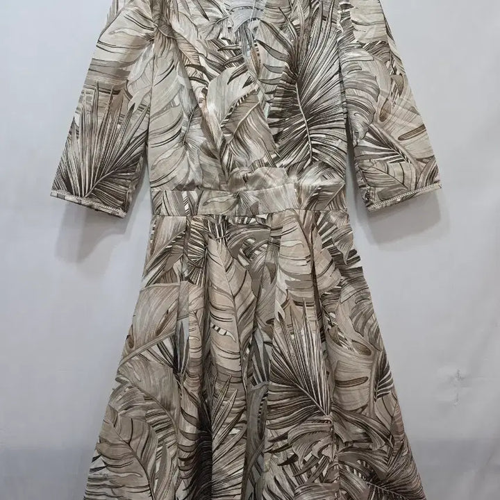 [BUNJANG] Salvatore Ferragamo Botanical Print Cotton Wrap Dress / (정품)페라가모 보타니컬 프린트 코튼 랩 원피스