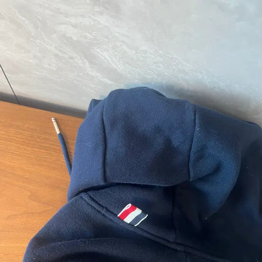 [SOLD OUT] 톰브라운 삼선 후드집업 4 실착2회