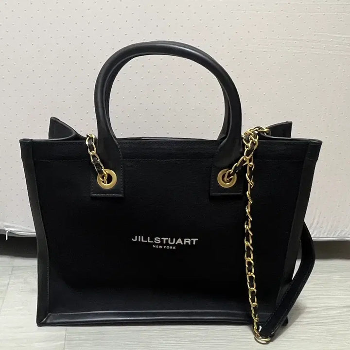 [BUNJANG] Jill Stuart Canvas Chain Tote Bag / 질스튜어트 블랙 캔버스 체인 토트백(새상품)