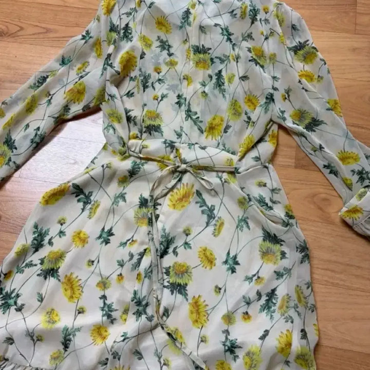 [BUNJANG] Yellow Chiffon Retro Dress / 노란 쉬폰 원피스 졸업사진 복고 레트로