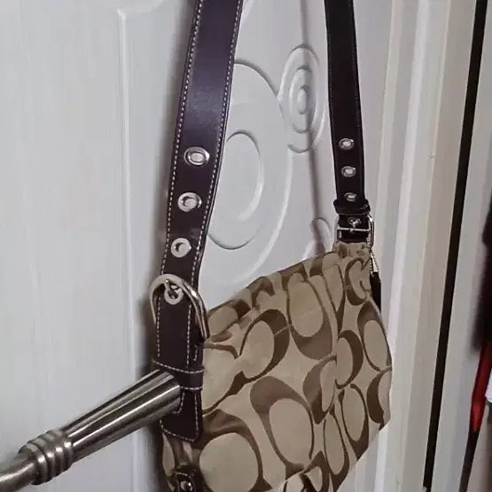 [BUNJANG] Coach Shoulder Bag / 코치 숄더백