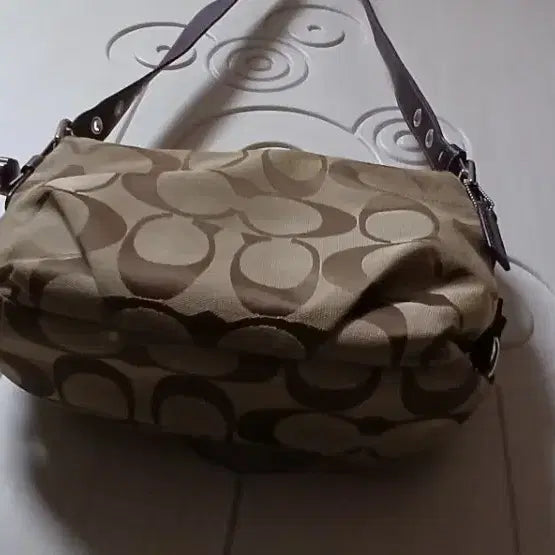 [BUNJANG] Coach Shoulder Bag / 코치 숄더백