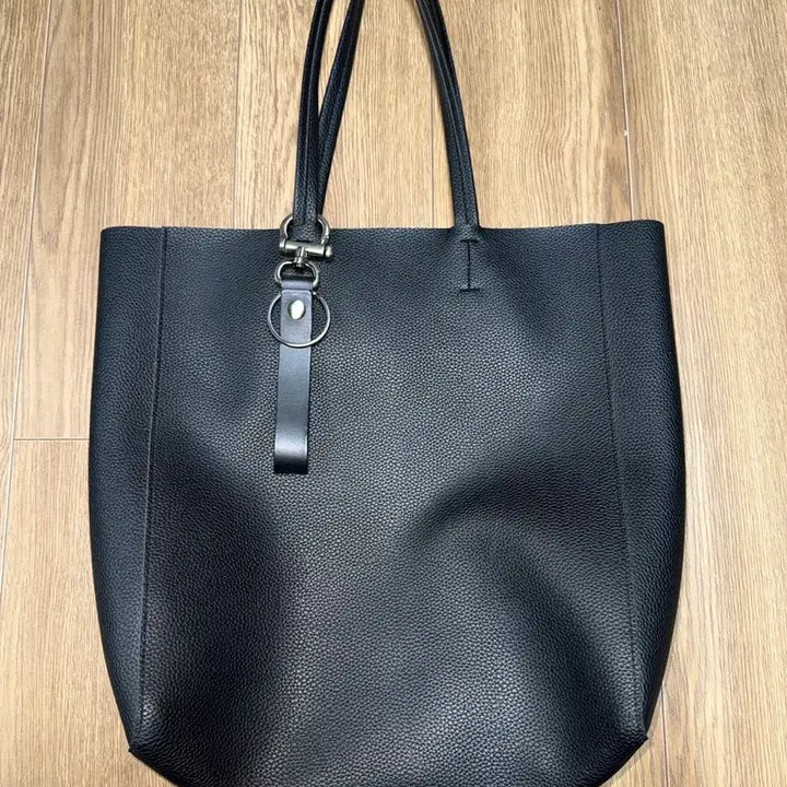 [BUNJANG] Hugenest Leather Tote Bag / Hugenest 검정색 가죽 토트백
